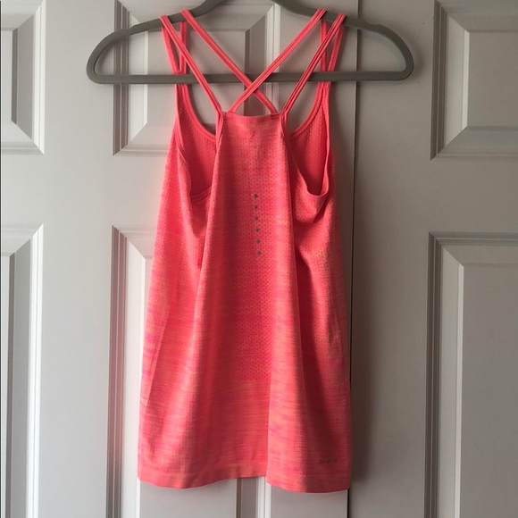 Nike tank! - Picture 2 of 4